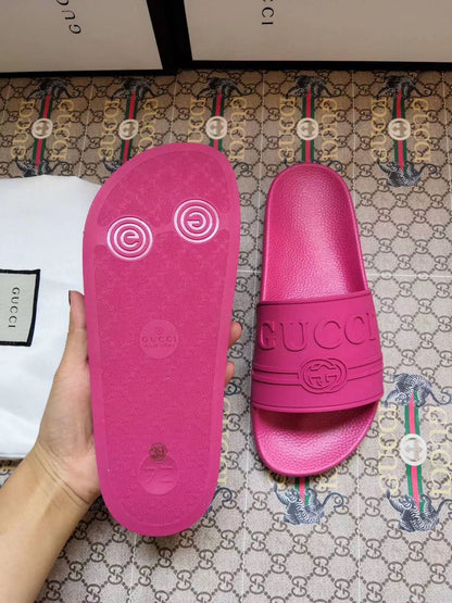 GU  Slippers  2  Color 's
