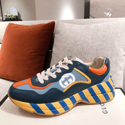GU Sneakers Low
