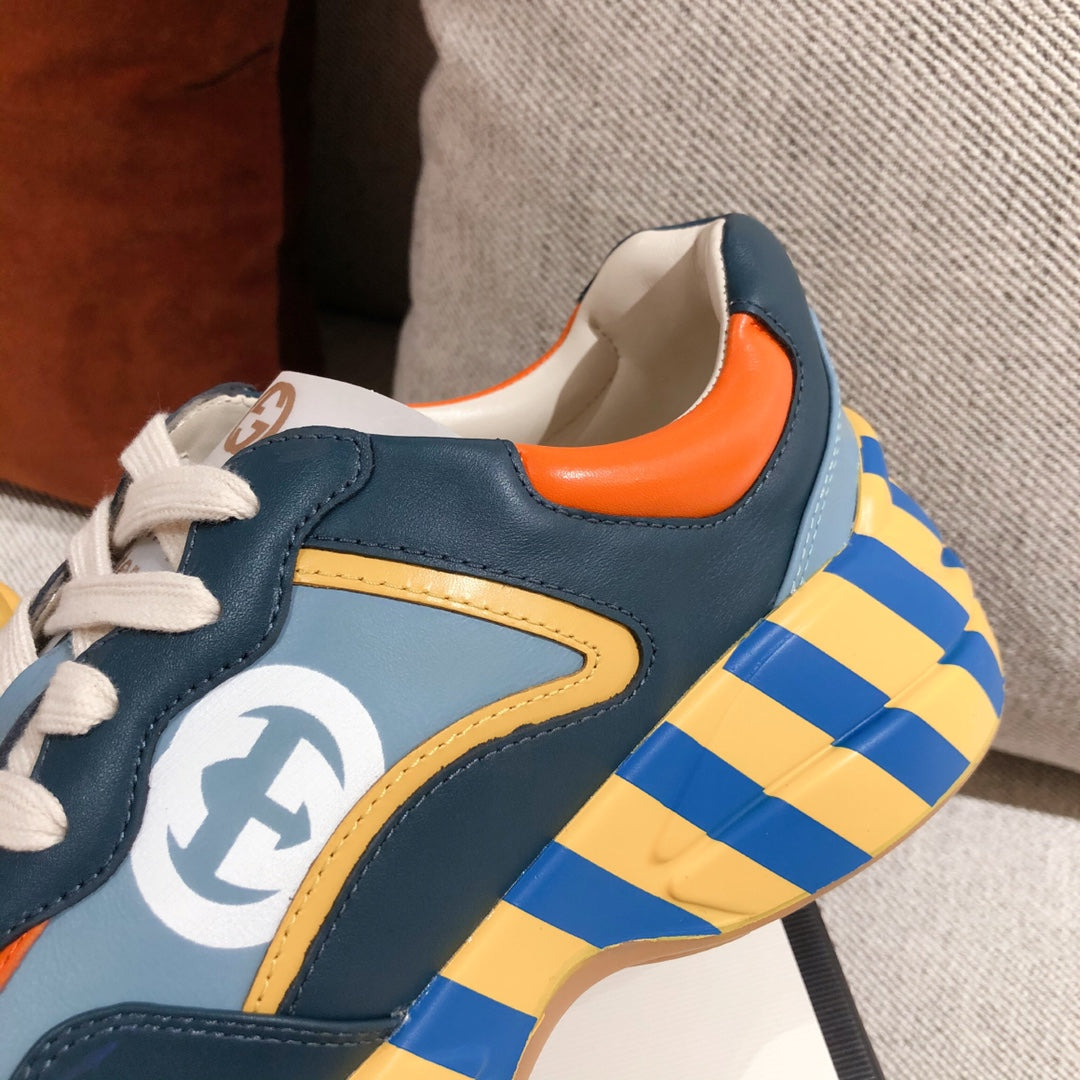 GU Sneakers Low
