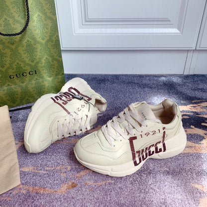 GU  Sneakers Tennis