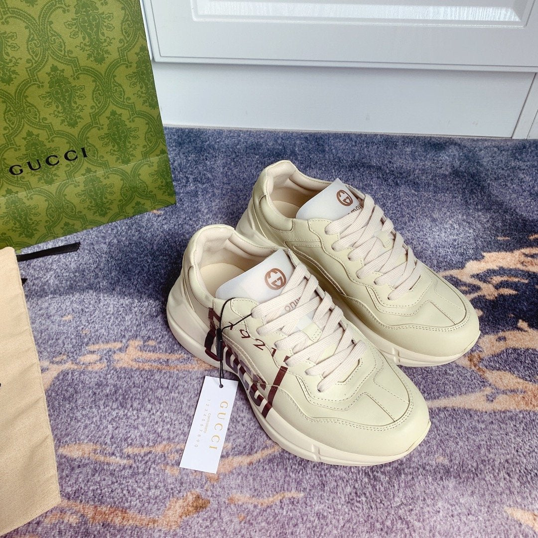 GU  Sneakers Tennis
