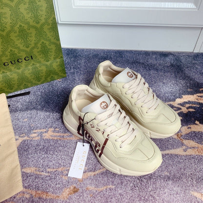 GU  Sneakers Tennis