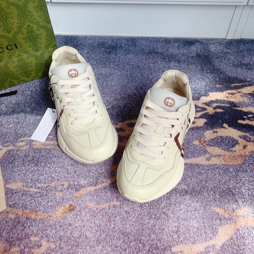 GU  Sneakers Tennis