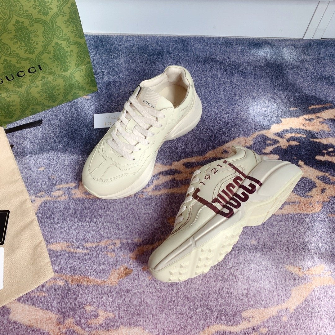 GU  Sneakers Tennis