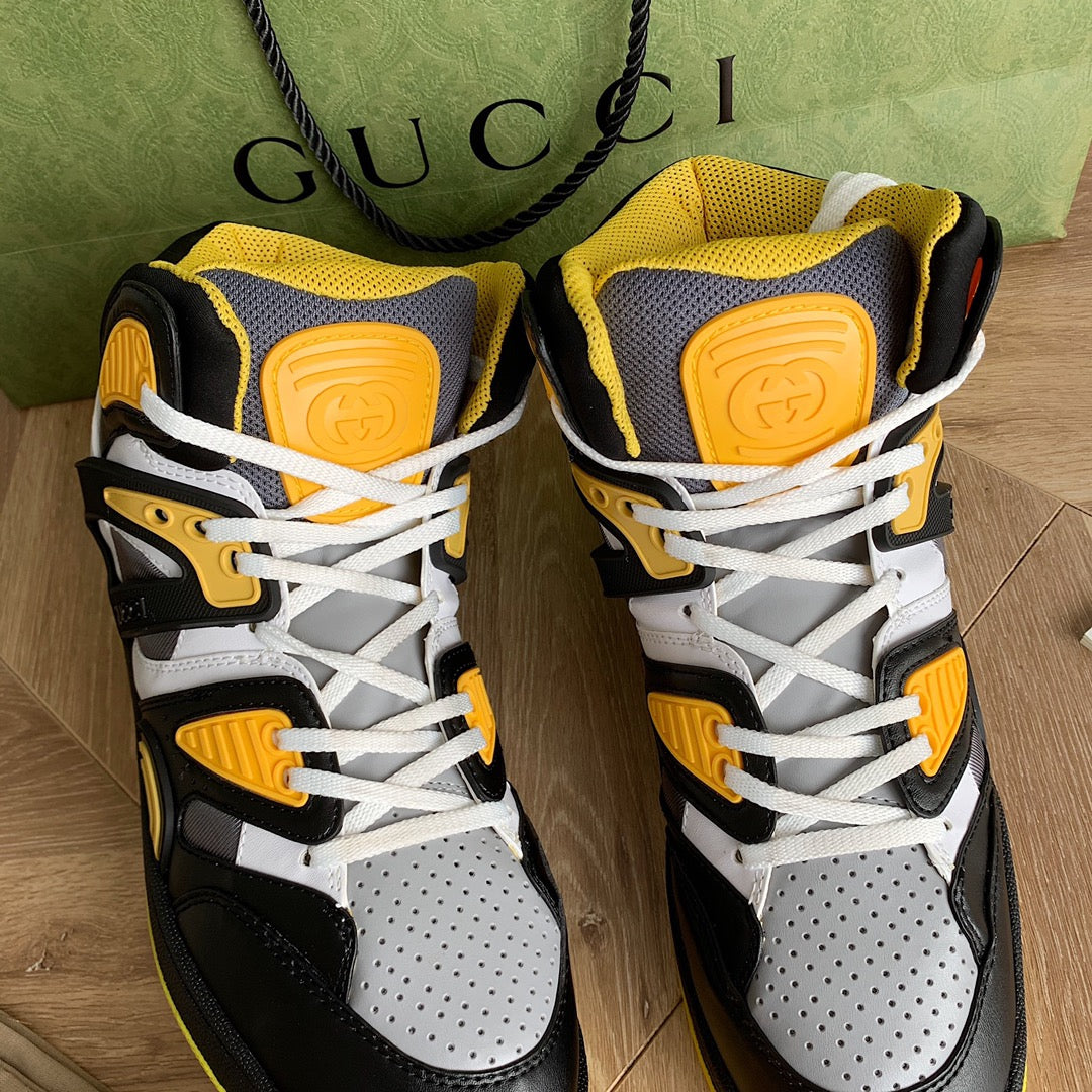 GU  Sneakers  BASKET