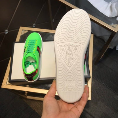 GU Sneakers Green