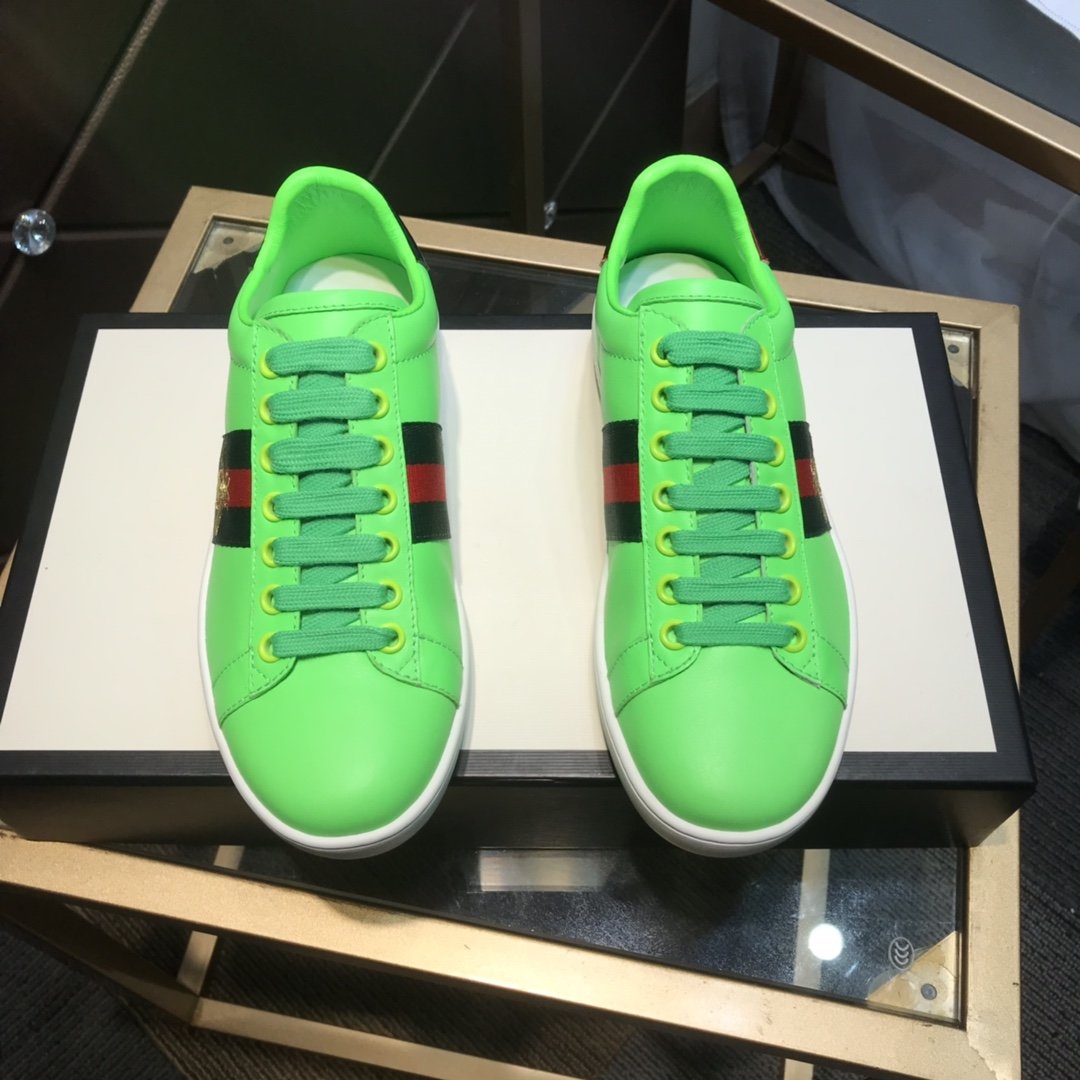 GU Sneakers Green
