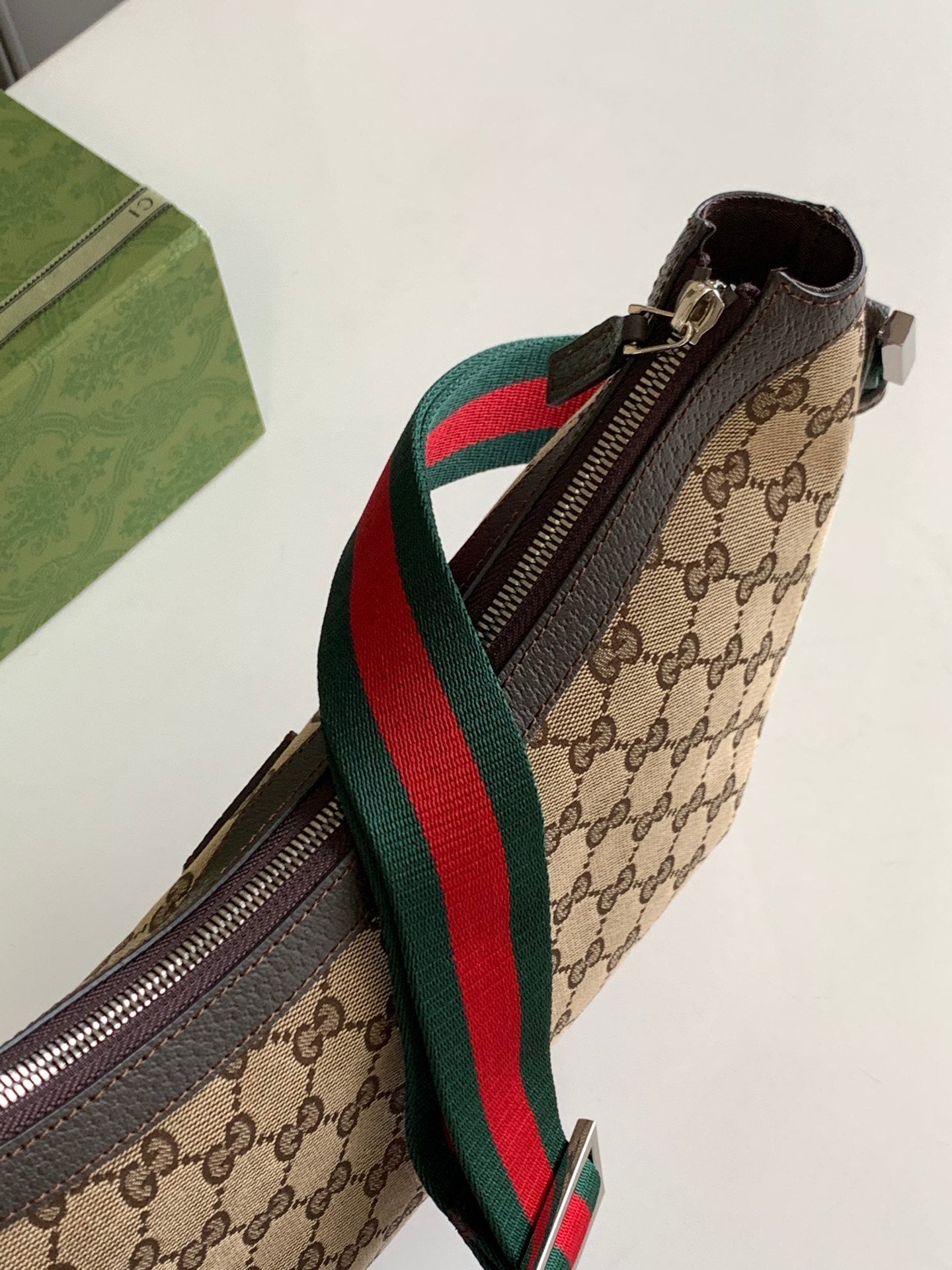 GU  Bag  Messenger