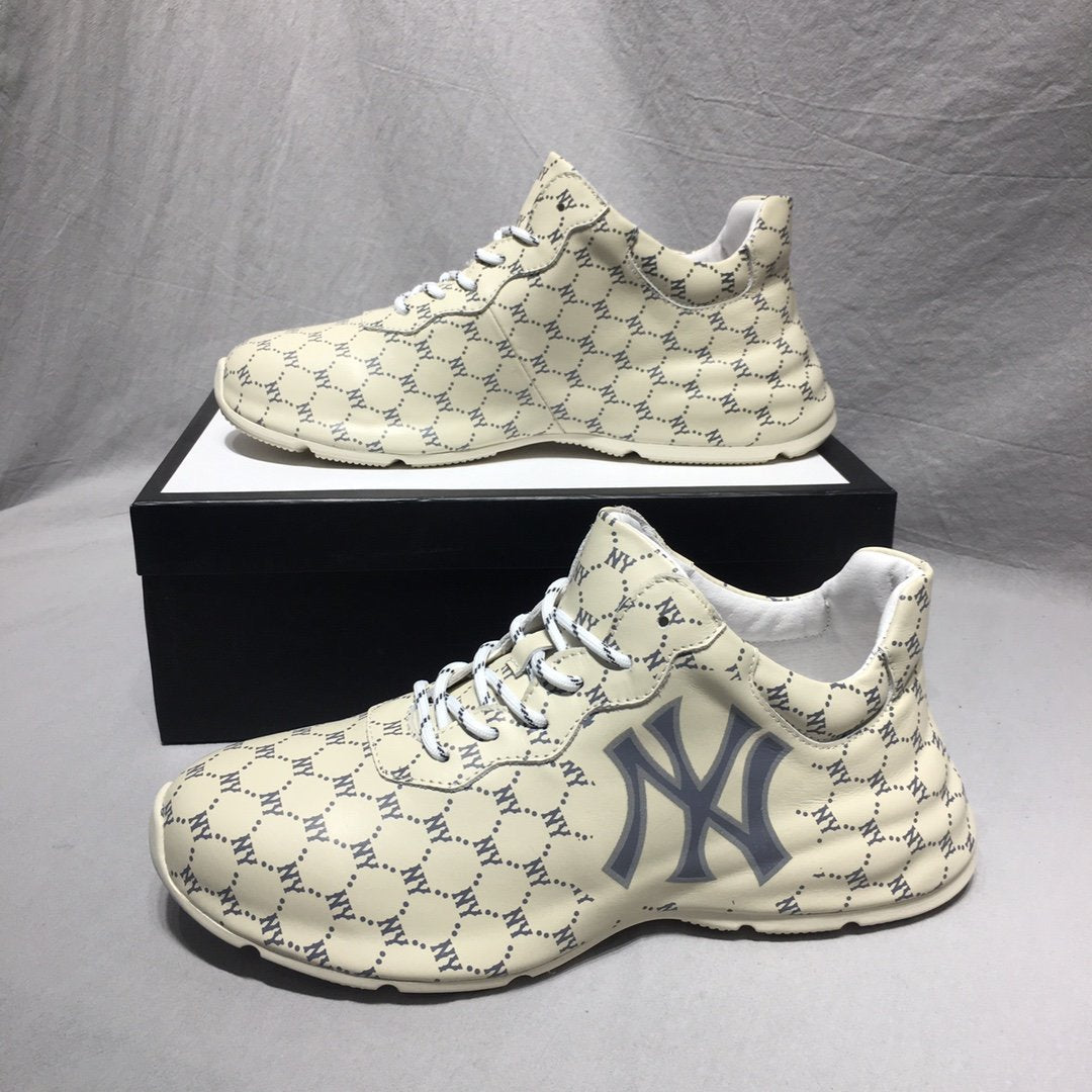 GU Sneakers NY Grey