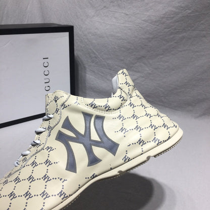 GU Sneakers NY Grey