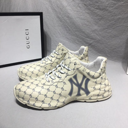 GU Sneakers NY Grey
