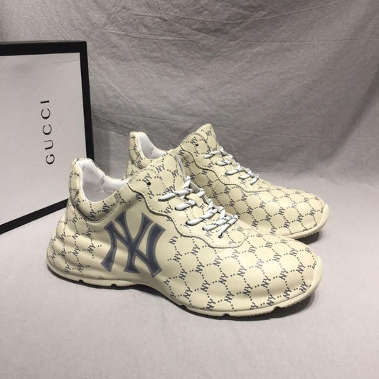GU Sneakers NY Grey