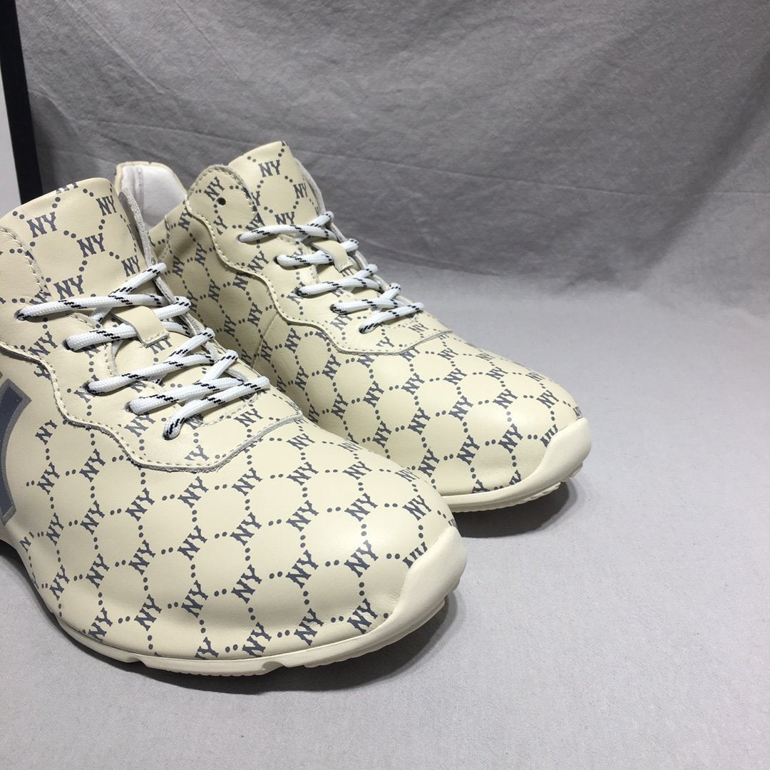 GU Sneakers NY Grey