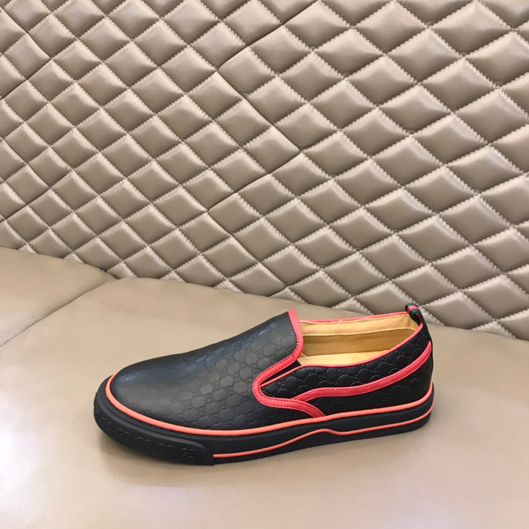 GU Sneakers Slip on  2 Color 's