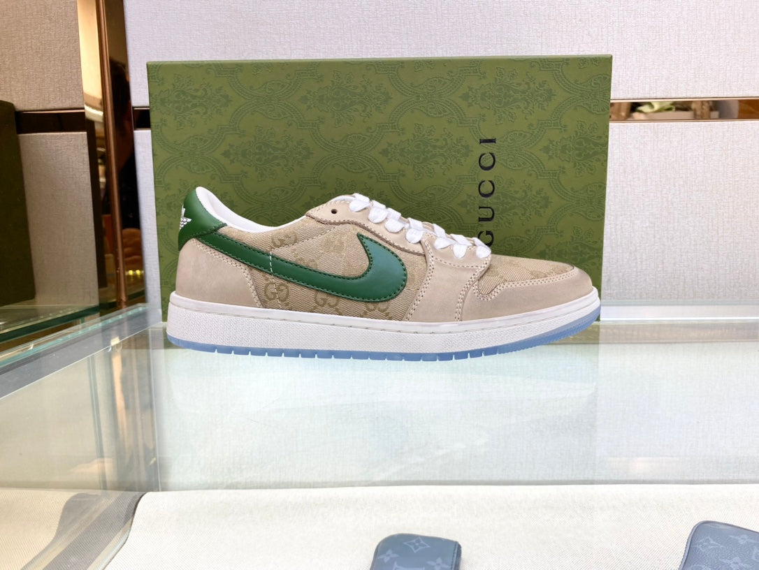 GU AJ1 N*KE Sneakers Jordan