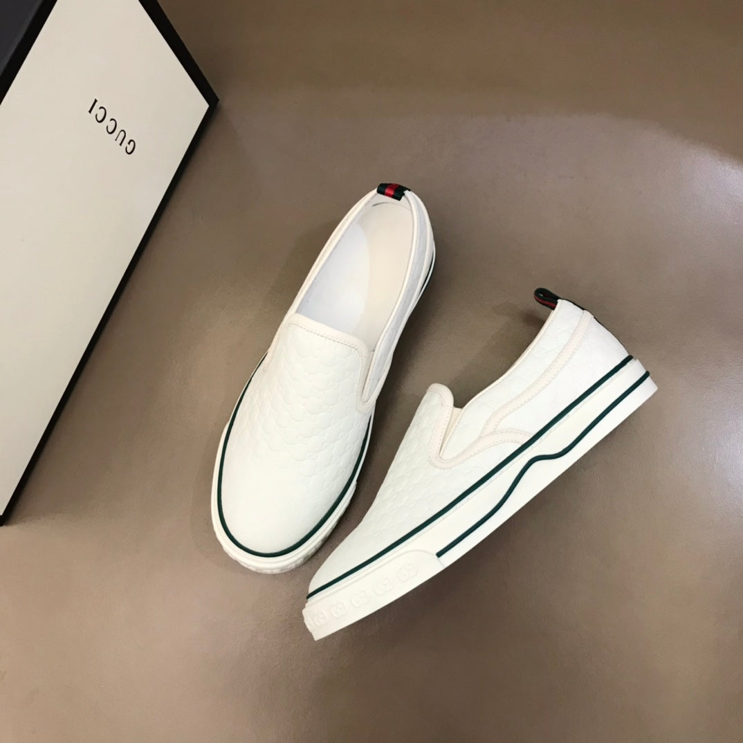 GU Sneakers Slip on  2 Color 's
