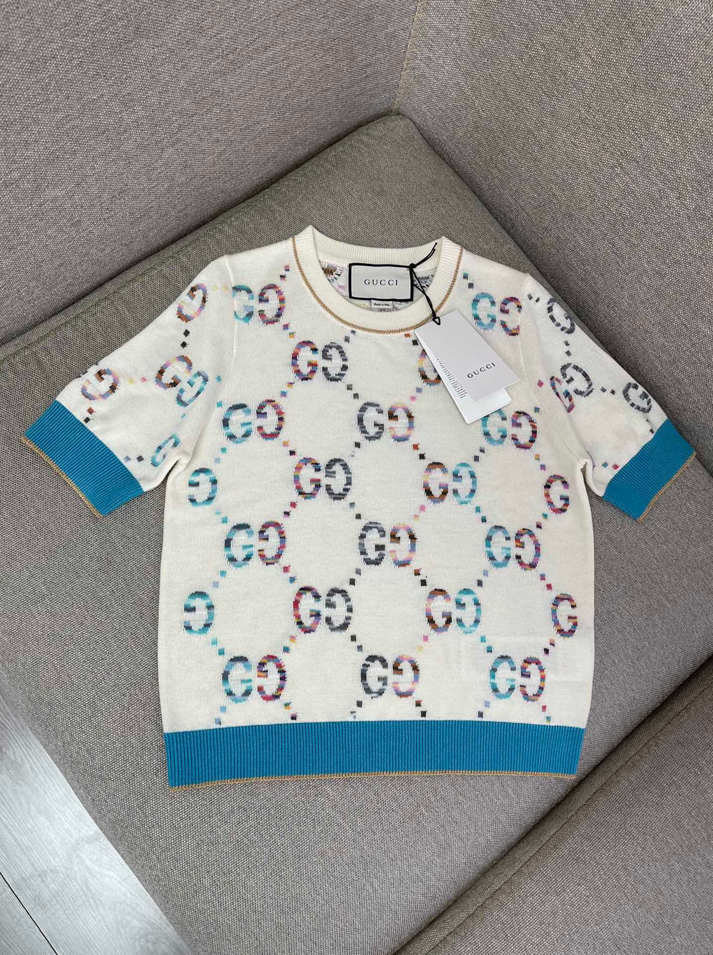 GU Sweater Woman knitted top 2 Color 's