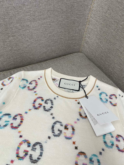 GU Sweater Woman knitted top 2 Color 's