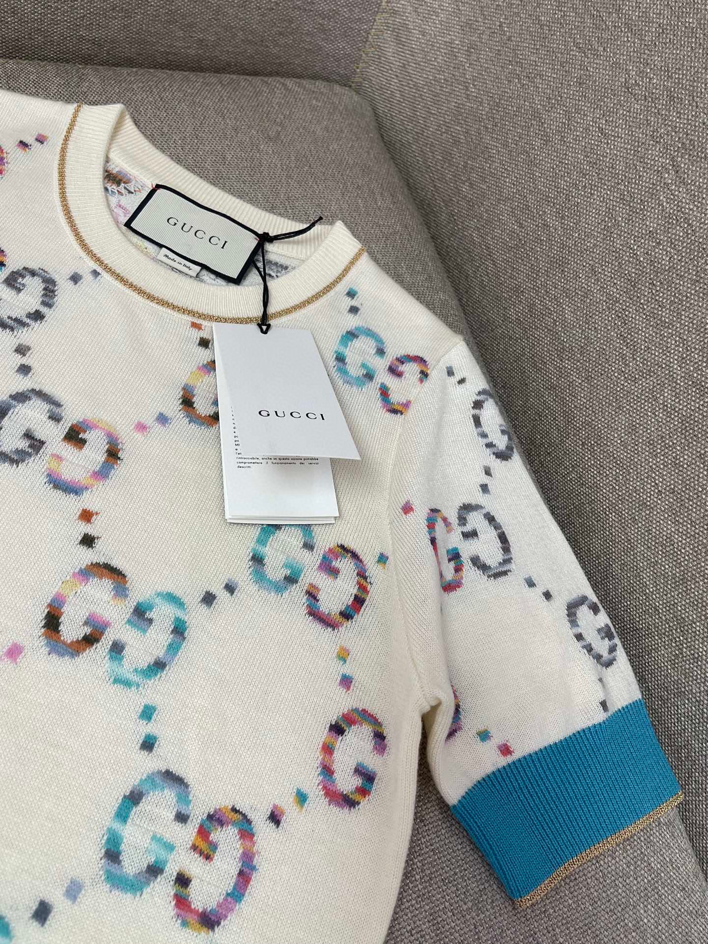 GU Sweater Woman knitted top 2 Color 's