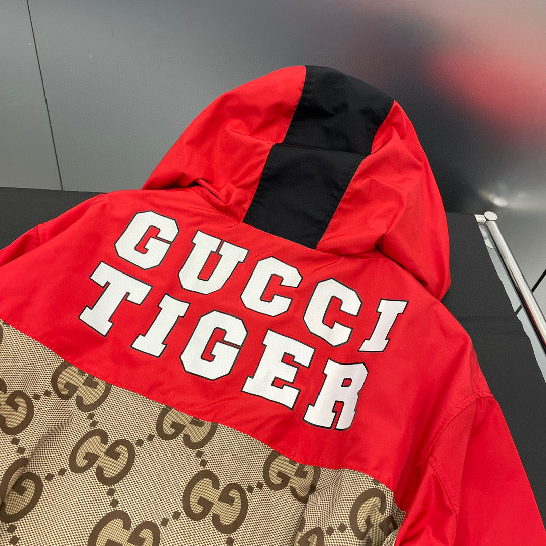 GU Jacket Hoodie Logo Tiger Anorak