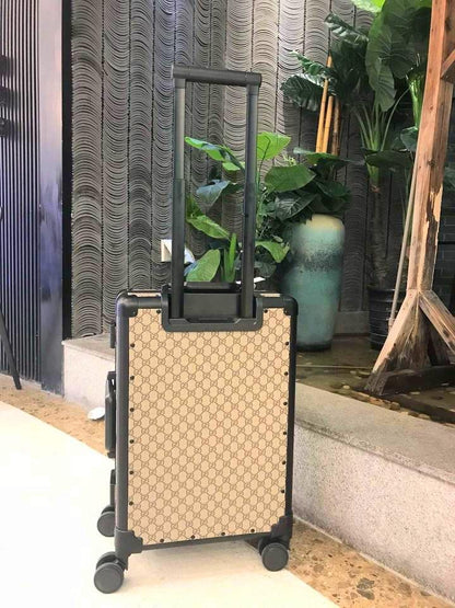 GU Rolling Luggage Bag