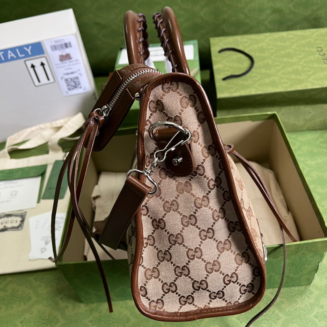 SNBAL  vs GU Bag  2 size 's
