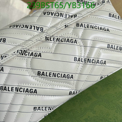 GU vs *BAL Bag  Hacker project 26 cm Marmount