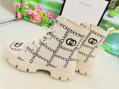 GU Boots White