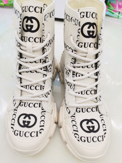 GU Boots White
