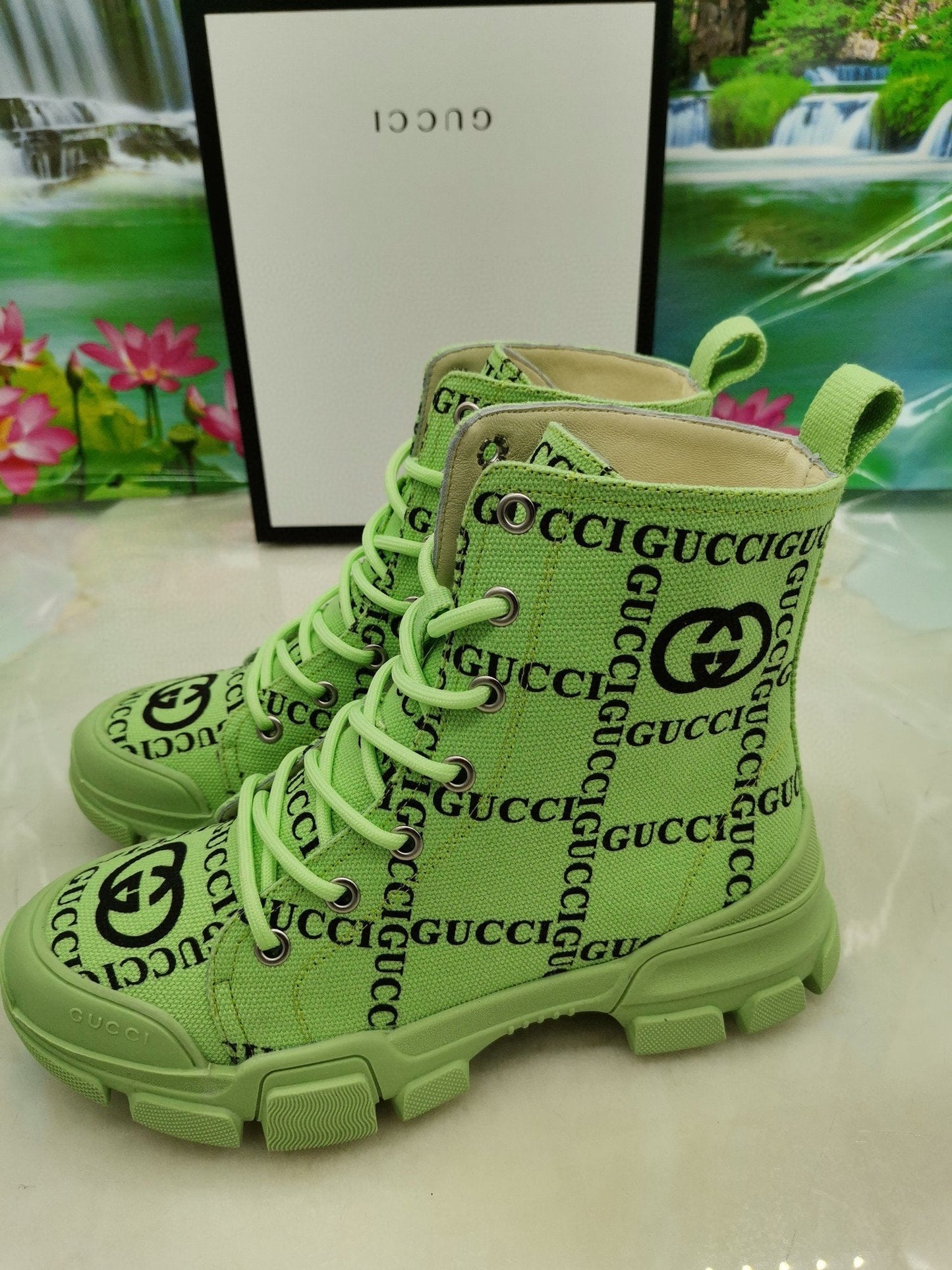 GU Boots Green
