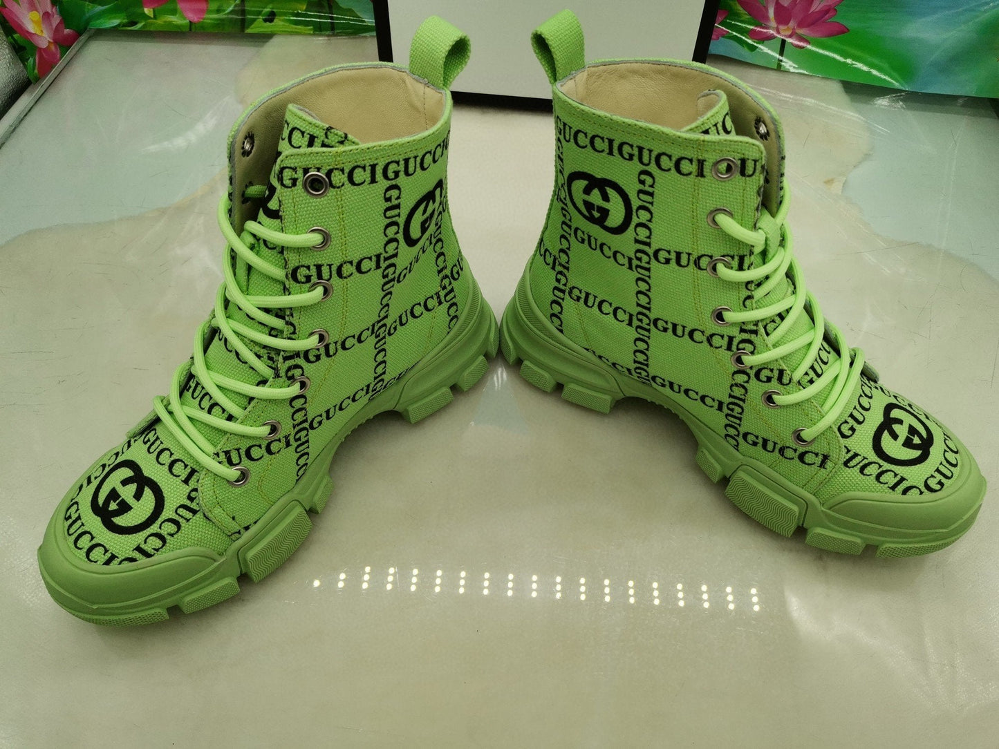 GU Boots Green