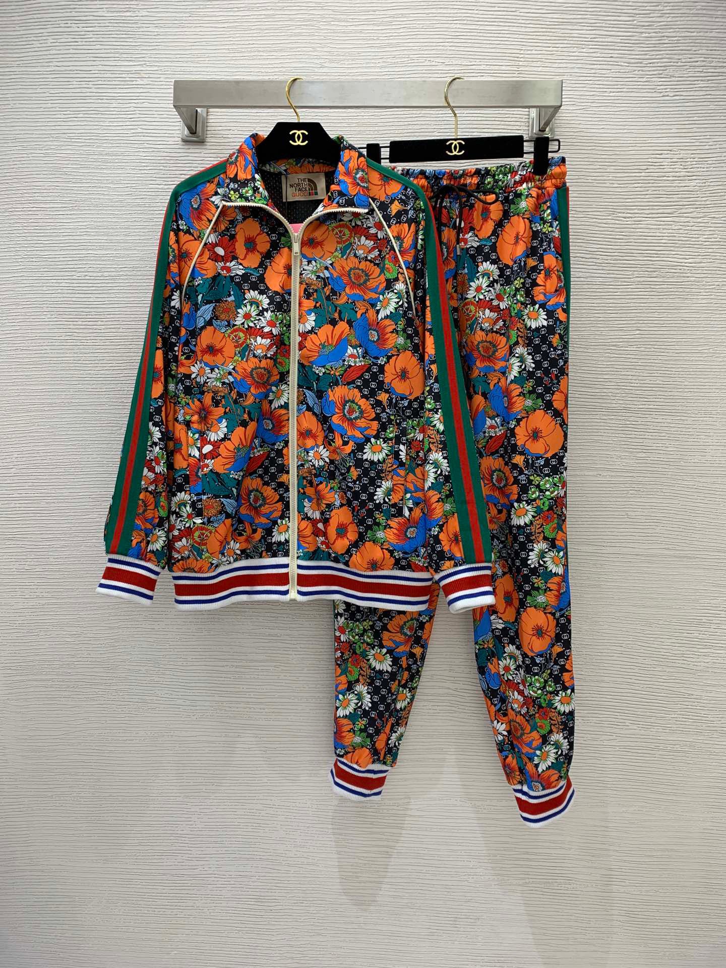 GU Sport Suits Activewear Outfit