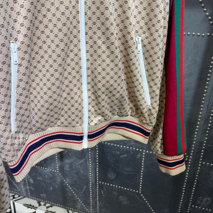GU  Jacket Woman