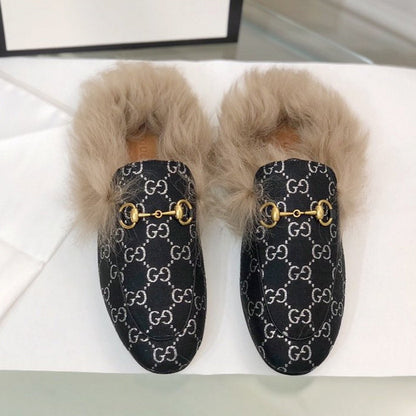 GU Mule Prince Town Black Monogram