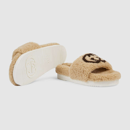 GU Slippers Shearling