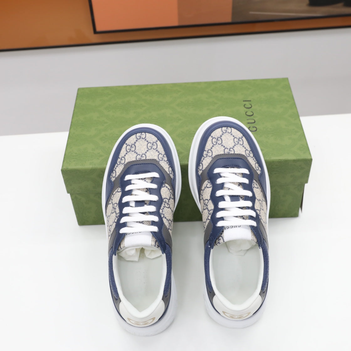 GU  Sneakers 3 Color 's Woman