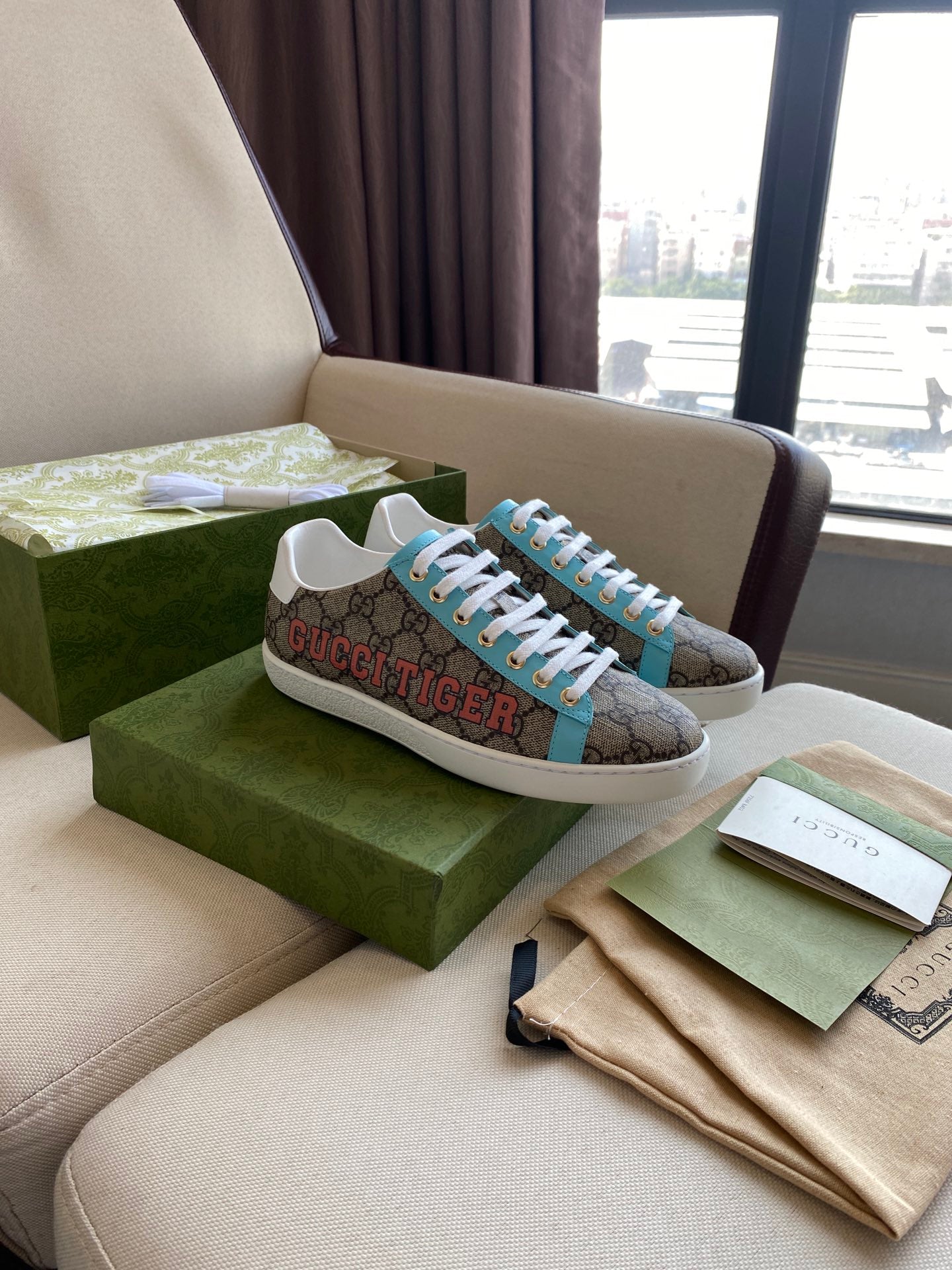 GU Tiger Sneakers