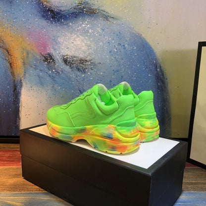 GU  Sneakers