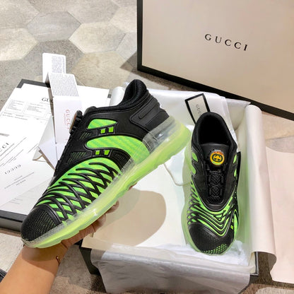 GU   Sneakers Black