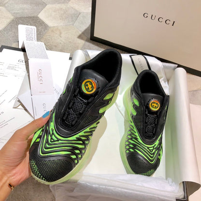 GU   Sneakers Black