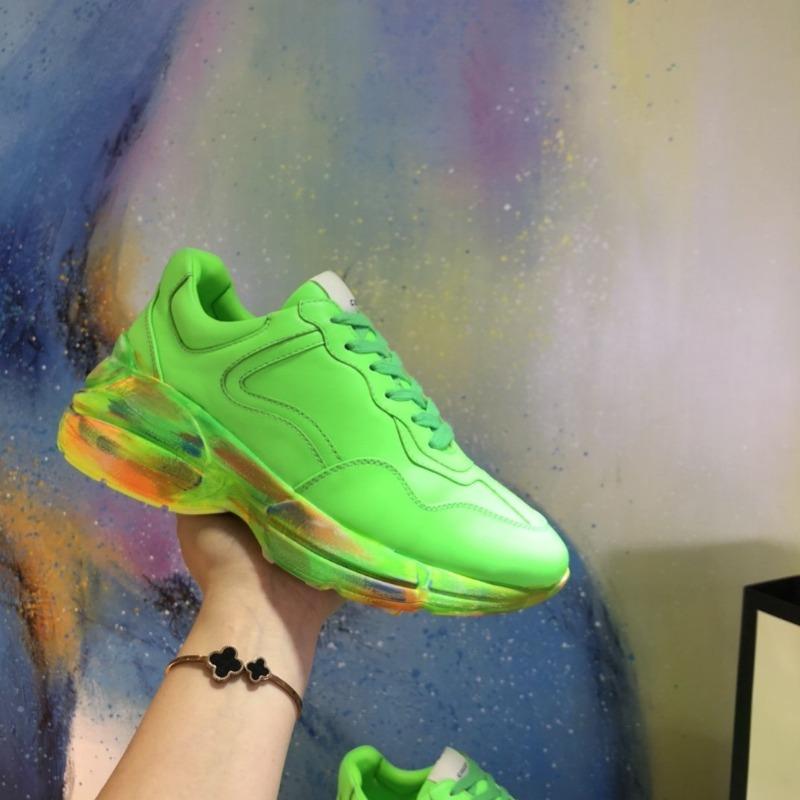 GU  Sneakers