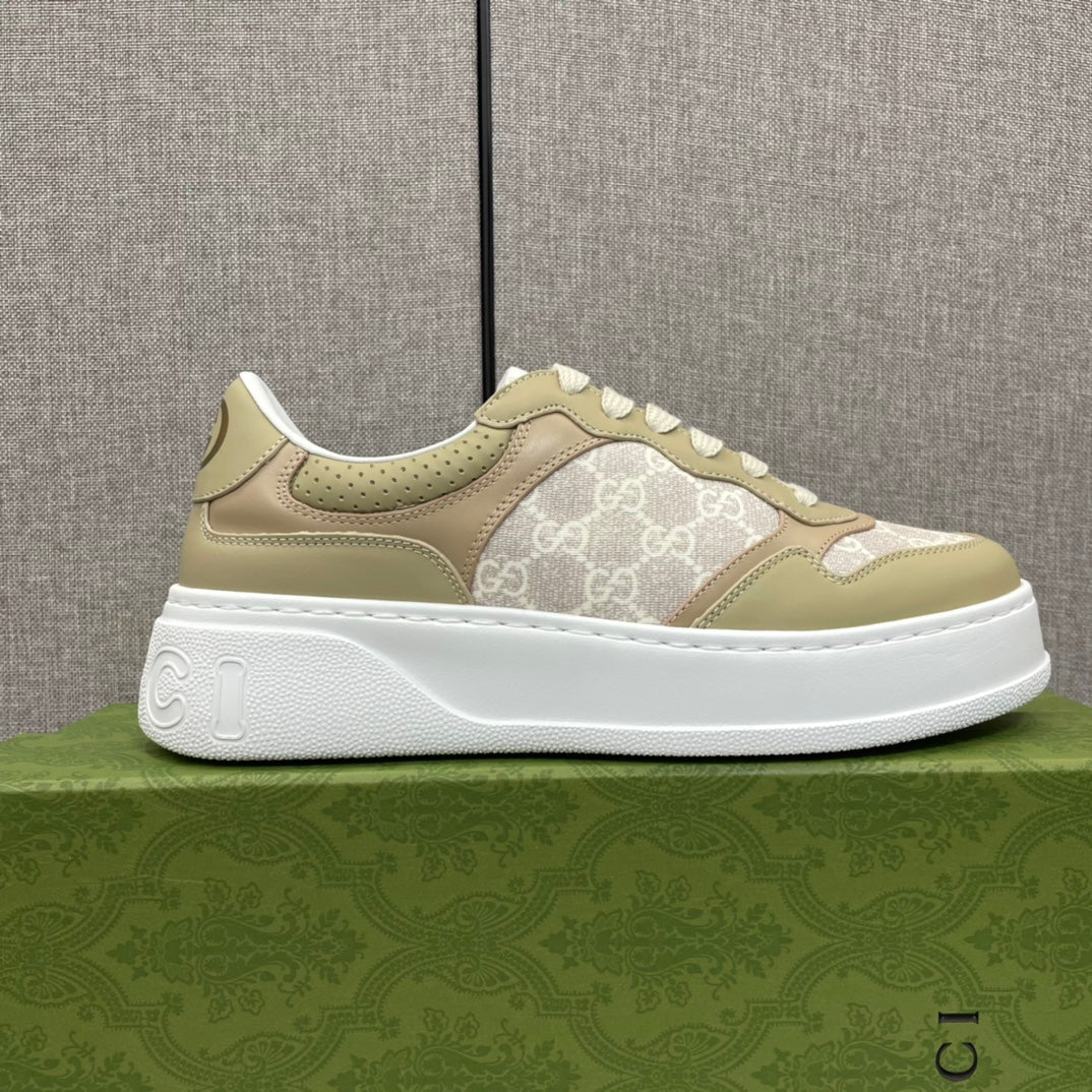 GU  Sneakers Runner 2 color 's