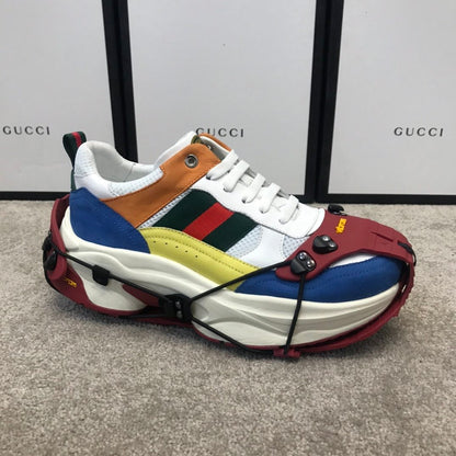 GU    Sneakers Ace White