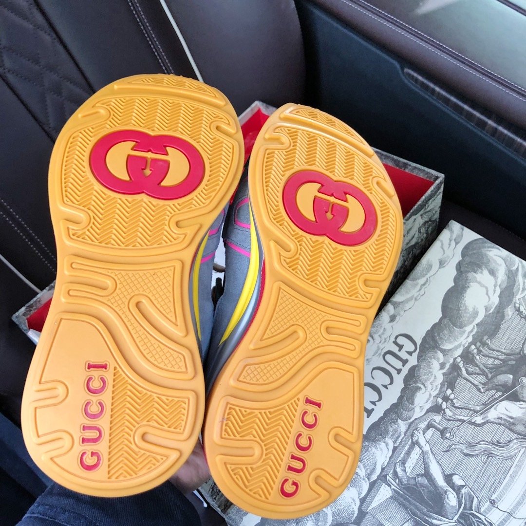 GU  Sneakers  Multi Green