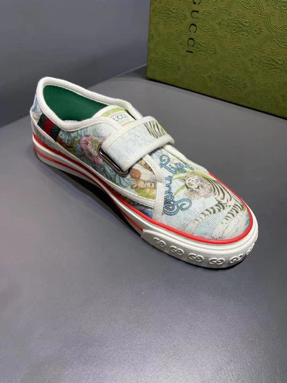 GU  Sneakers Tennis 2 color 's