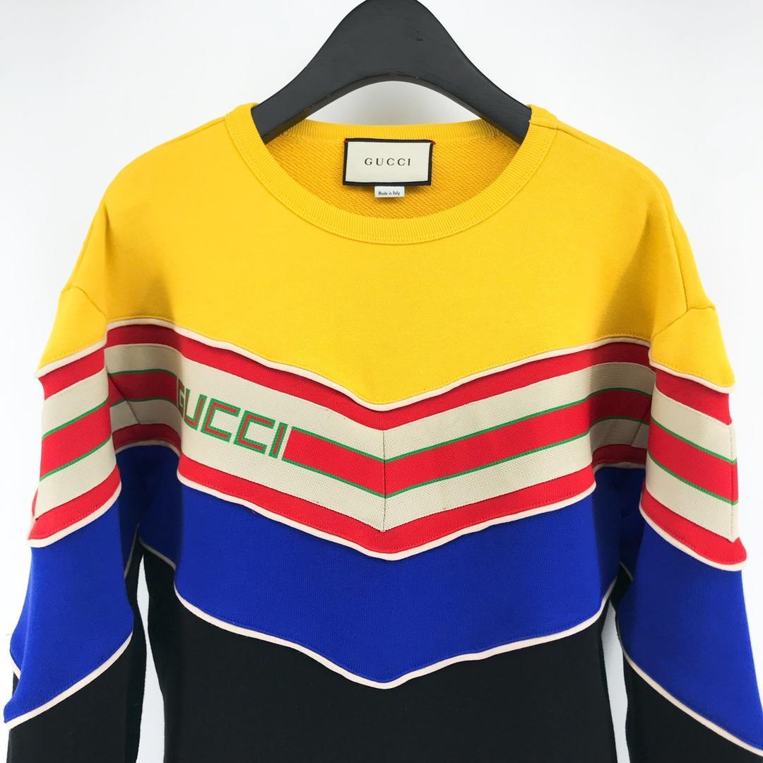GU Sweater Stripes