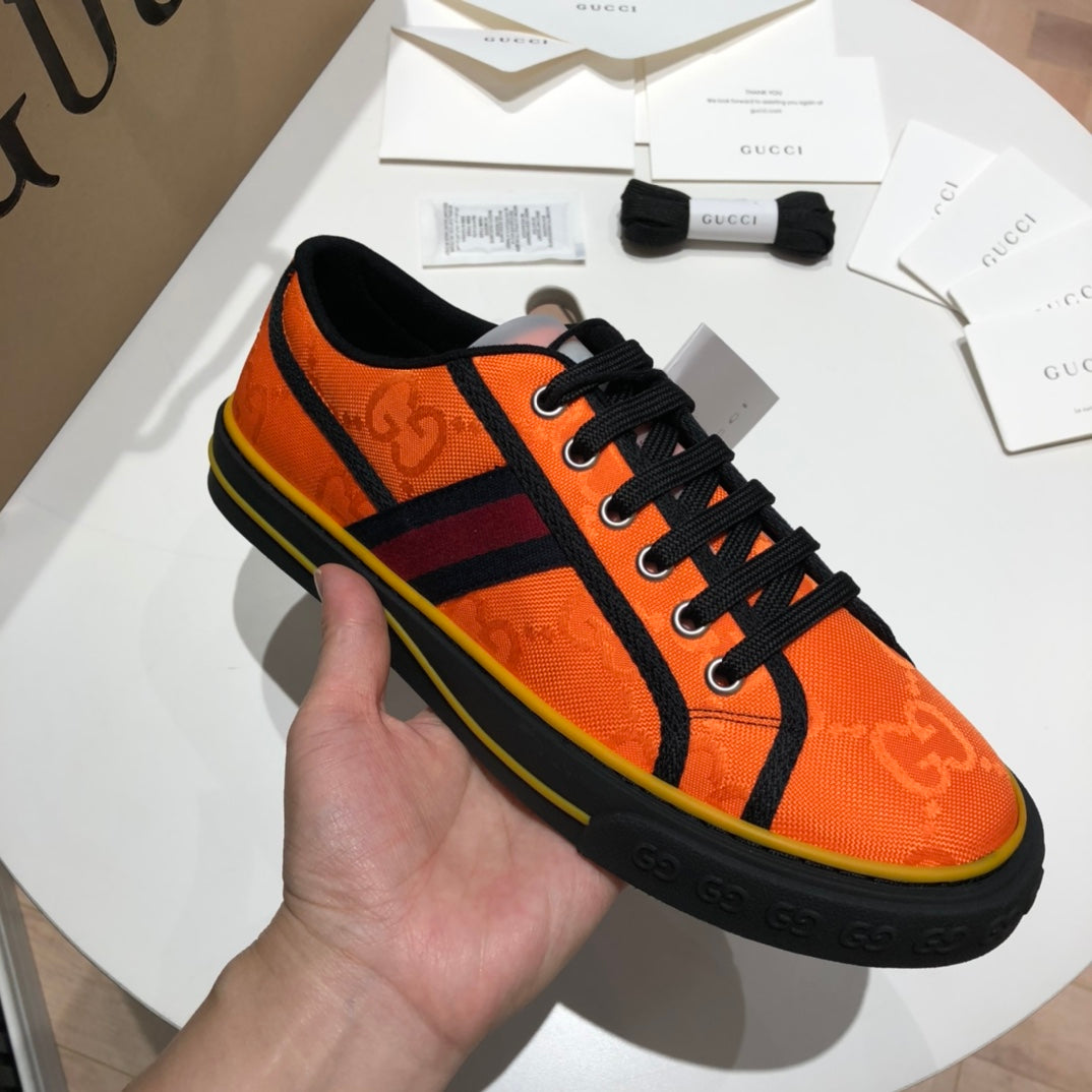 GU Sneakers Monogram