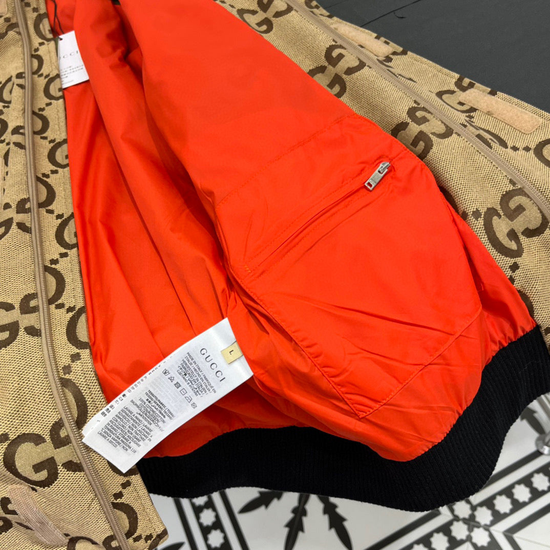 GU Jacket Tiger Jumbo  Logo