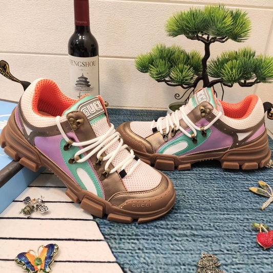 GU Sneakers Colors Crystal