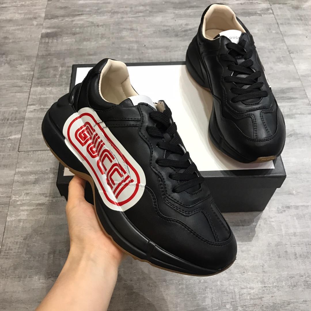 GU  Sneakers Black